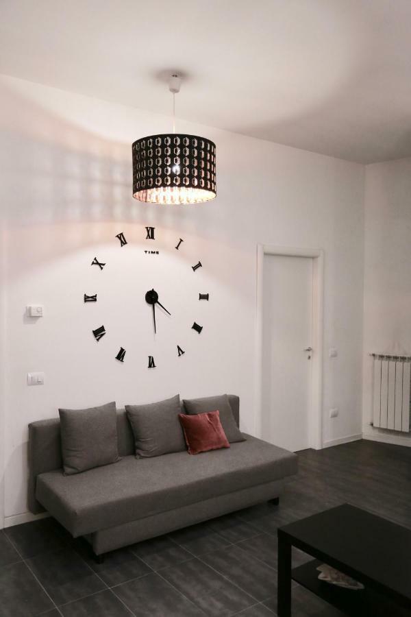 Lux Apartment Appartamento *